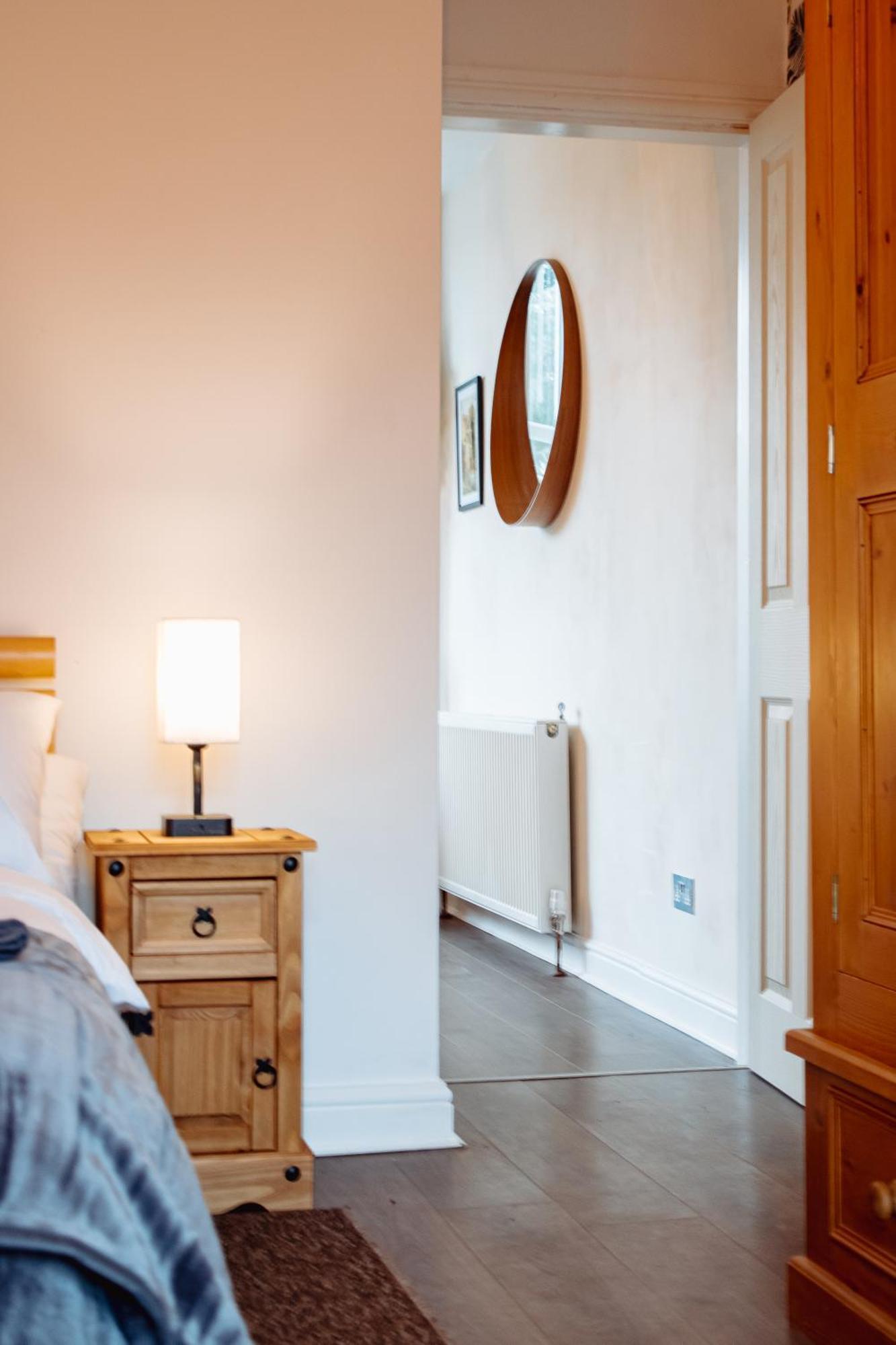 Spacious Flat With Free Parking Apartment Harrogate Exterior photo